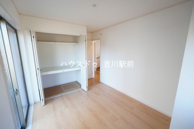 detached 埼玉県吉川市木売１丁目9-4 クレオメデス101