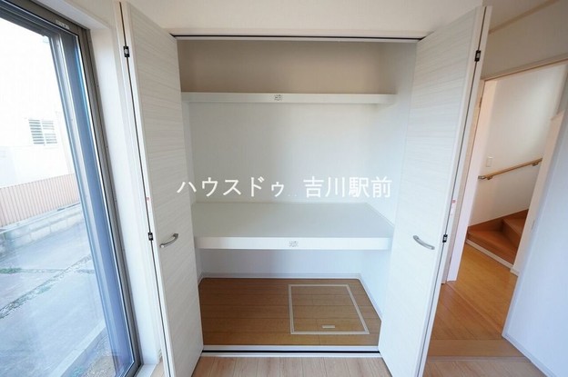 detached 埼玉県吉川市木売１丁目9-4 クレオメデス101