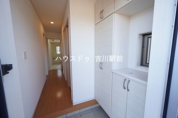 detached 埼玉県吉川市木売１丁目9-4 クレオメデス101