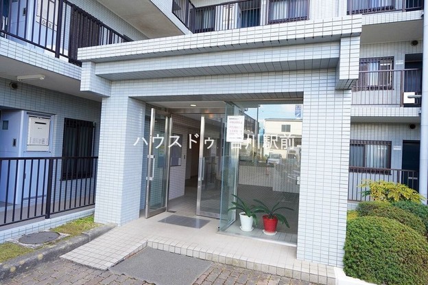 apartment 埼玉県吉川市木売１丁目9-4 クレオメデス101