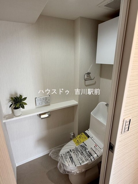 apartment 埼玉県吉川市木売１丁目9-4 クレオメデス101