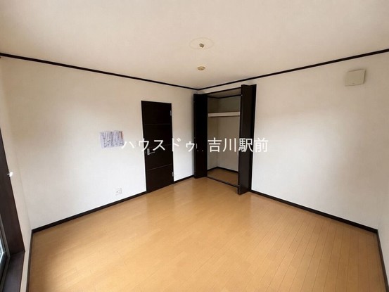 detached 埼玉県吉川市木売１丁目9-4 クレオメデス101