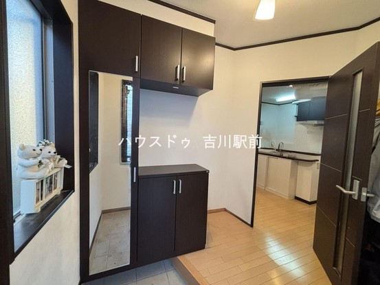 detached 埼玉県吉川市木売１丁目9-4 クレオメデス101