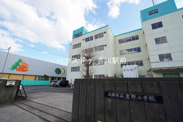 apartment 埼玉県吉川市木売１丁目9-4 クレオメデス101
