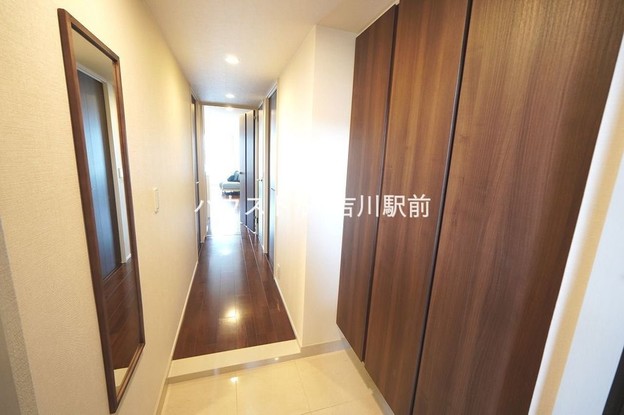 apartment 埼玉県吉川市木売１丁目9-4 クレオメデス101
