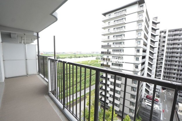apartment 埼玉県吉川市木売１丁目9-4 クレオメデス101