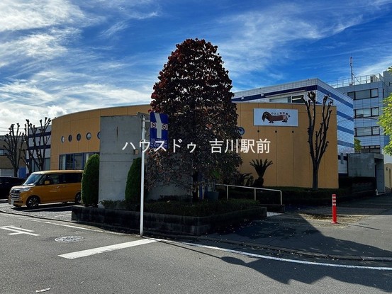 apartment 埼玉県吉川市木売１丁目9-4 クレオメデス101
