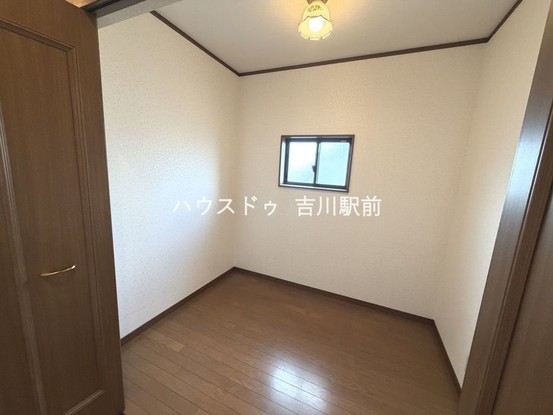 detached 埼玉県吉川市木売１丁目9-4 クレオメデス101