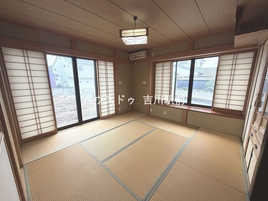 detached 埼玉県吉川市木売１丁目9-4 クレオメデス101