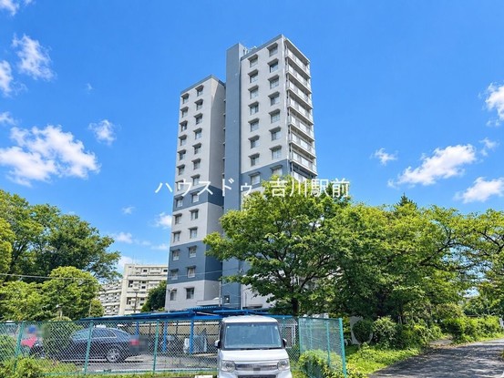 apartment 埼玉県吉川市木売１丁目9-4 クレオメデス101