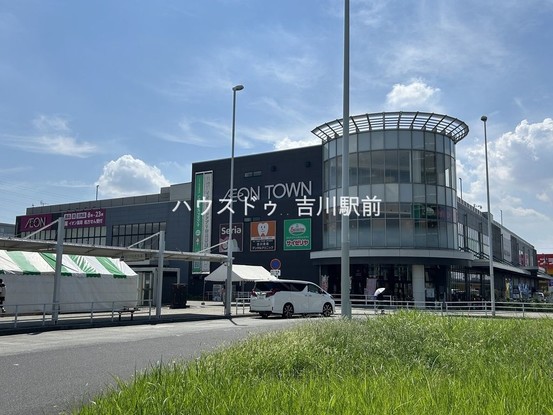 apartment 埼玉県吉川市木売１丁目9-4 クレオメデス101