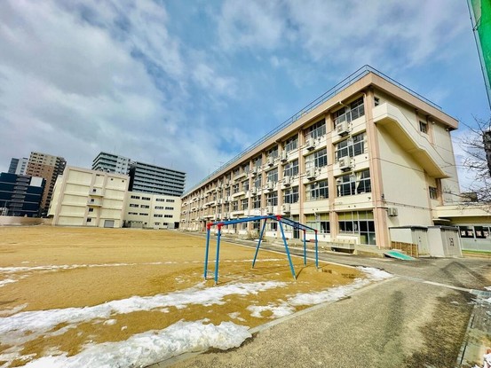 apartment 宮城県仙台市宮城野区榴岡３丁目
地図を見る