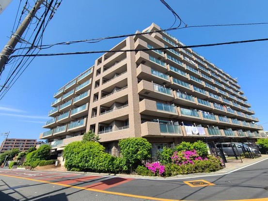 apartment 神奈川県横浜市神奈川区鶴屋町３丁目３２番地１３
