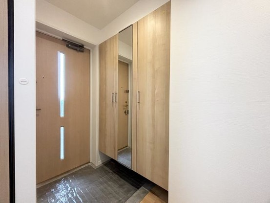 apartment 神奈川県横浜市神奈川区鶴屋町３丁目３２番地１３