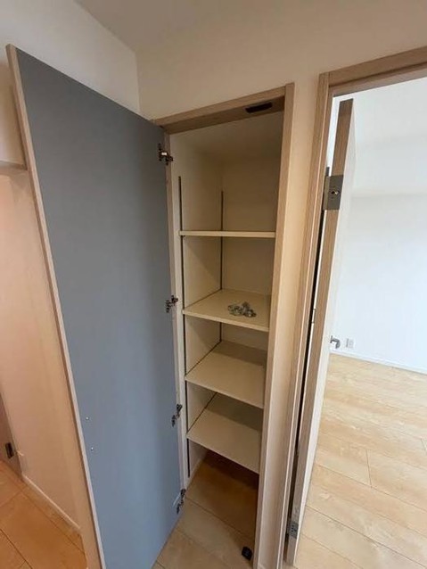 apartment 神奈川県横浜市神奈川区鶴屋町３丁目３２番地１３