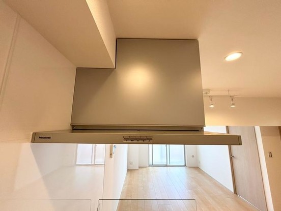 apartment 神奈川県横浜市神奈川区鶴屋町３丁目３２番地１３