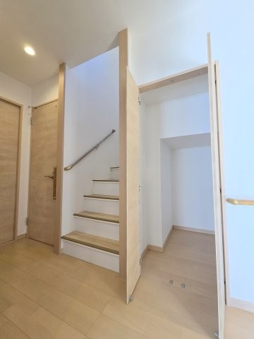 detached 東京都福生市牛浜91-1 ユニオンビル３階