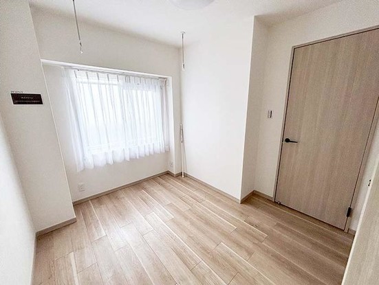 apartment 神奈川県横浜市西区高島２丁目14-17 クレアトール横浜ビル９階