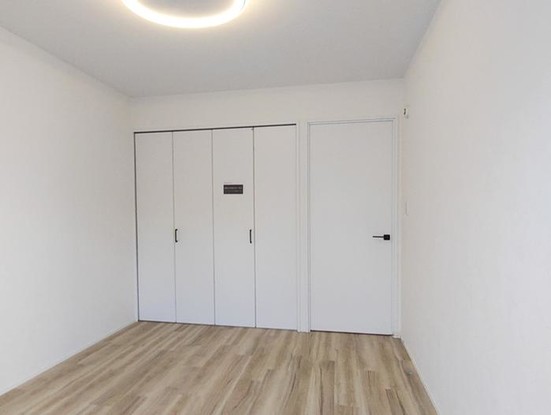 apartment 神奈川県横浜市西区高島２丁目14-17 クレアトール横浜ビル９階