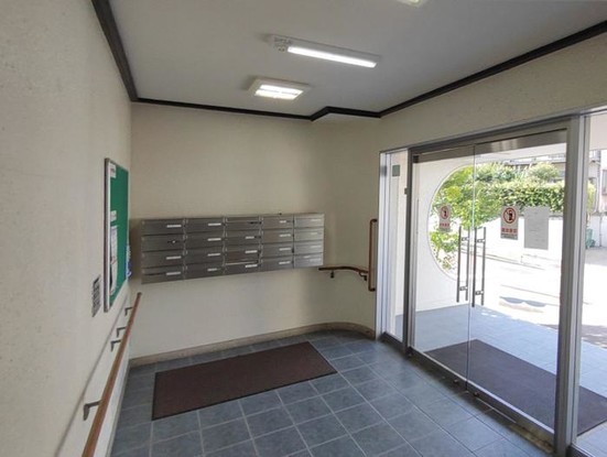 apartment 神奈川県横浜市西区高島２丁目14-17 クレアトール横浜ビル９階