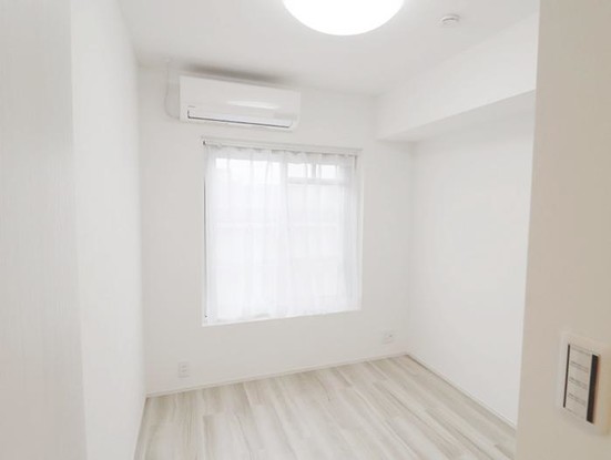 apartment 神奈川県横浜市西区高島２丁目14-17 クレアトール横浜ビル９階