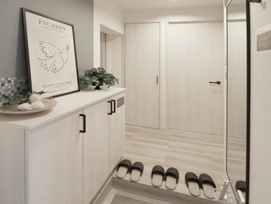 apartment 神奈川県横浜市西区高島２丁目14-17 クレアトール横浜ビル９階