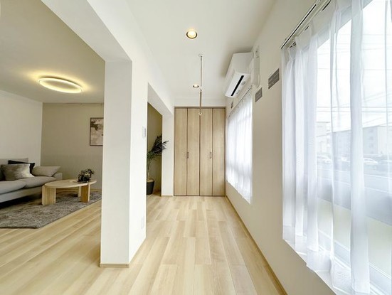 apartment 神奈川県横浜市西区高島２丁目14-17 クレアトール横浜ビル９階