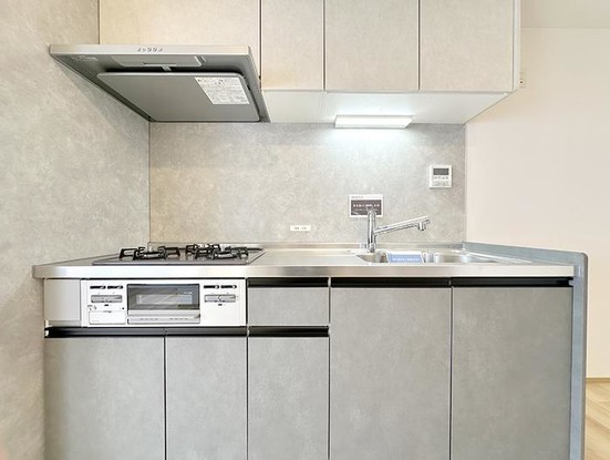 apartment 神奈川県横浜市西区高島２丁目14-17 クレアトール横浜ビル９階