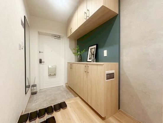 apartment 神奈川県横浜市西区高島２丁目14-17 クレアトール横浜ビル９階