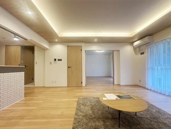 apartment 神奈川県横浜市西区高島２丁目14-17 クレアトール横浜ビル９階