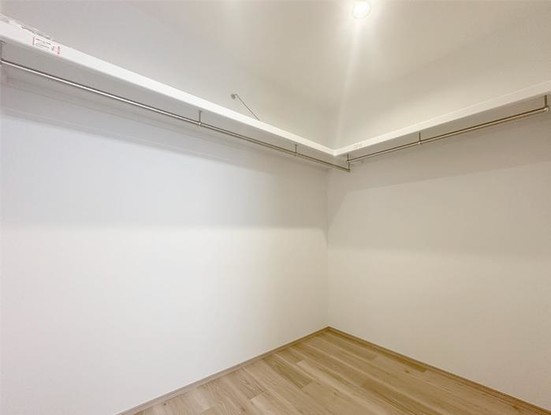 apartment 神奈川県横浜市西区高島２丁目14-17 クレアトール横浜ビル９階