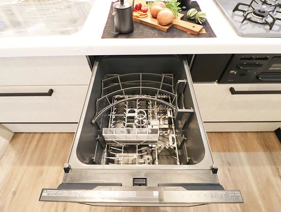 apartment 神奈川県横浜市西区高島２丁目14-17 クレアトール横浜ビル９階