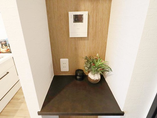 apartment 神奈川県横浜市西区高島２丁目14-17 クレアトール横浜ビル９階