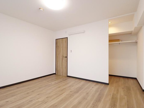 apartment 神奈川県横浜市西区高島２丁目14-17 クレアトール横浜ビル９階