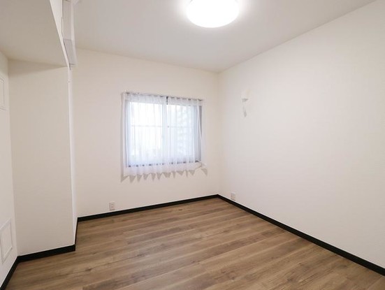 apartment 神奈川県横浜市西区高島２丁目14-17 クレアトール横浜ビル９階