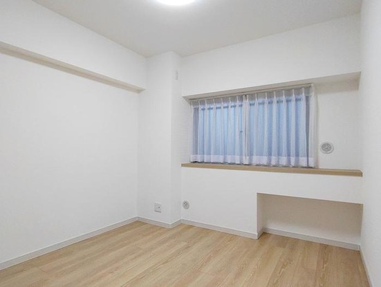 apartment 神奈川県横浜市西区高島２丁目14-17 クレアトール横浜ビル９階