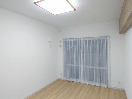 apartment 神奈川県横浜市西区高島２丁目14-17 クレアトール横浜ビル９階