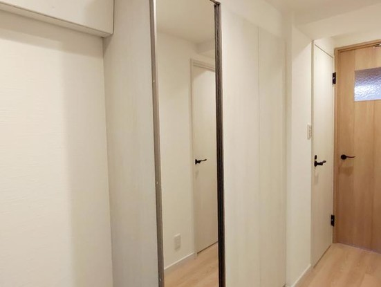 apartment 神奈川県横浜市西区高島２丁目14-17 クレアトール横浜ビル９階