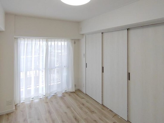 apartment 神奈川県横浜市西区高島２丁目14-17 クレアトール横浜ビル９階