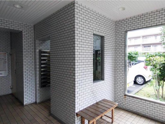 apartment 神奈川県横浜市西区高島２丁目14-17 クレアトール横浜ビル９階
