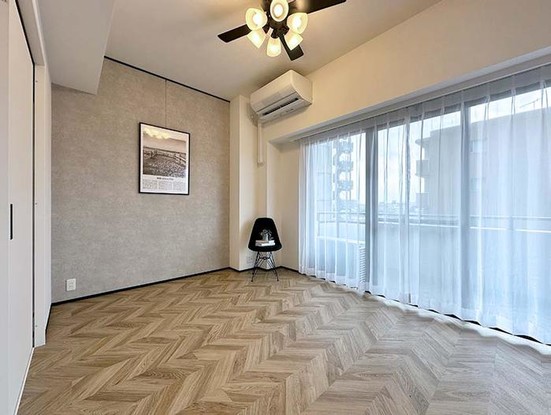 apartment 神奈川県横浜市西区高島２丁目14-17 クレアトール横浜ビル９階