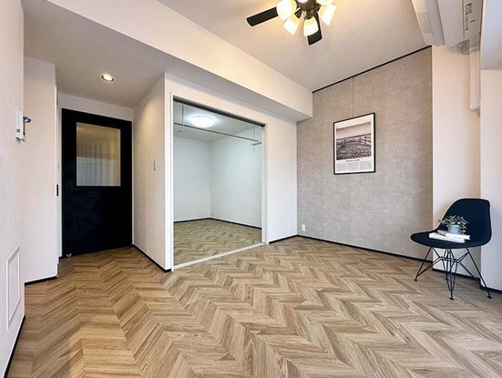 apartment 神奈川県横浜市西区高島２丁目14-17 クレアトール横浜ビル９階