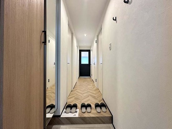 apartment 神奈川県横浜市西区高島２丁目14-17 クレアトール横浜ビル９階