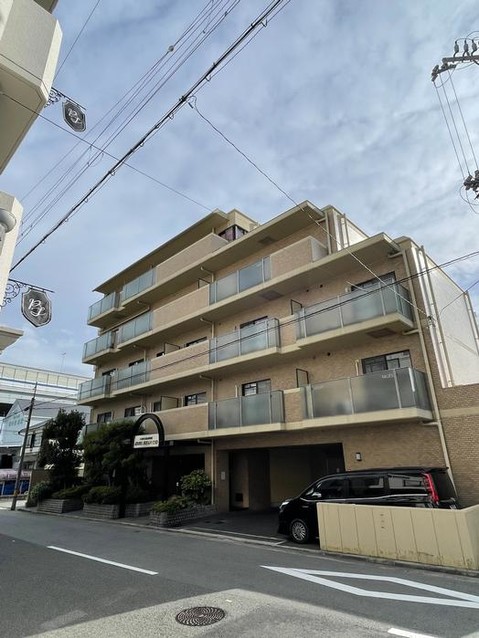 apartment 大阪府大阪市中央区内平野町2丁目3-14-6F ライオンズビル大手前