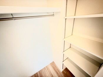 apartment 東京都大田区南千束１丁目4-1 コーポートビル4F