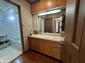 detached 東京都世田谷区用賀２丁目36-12 滝本ビル3階