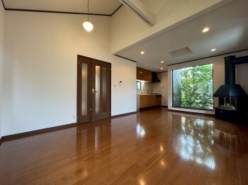 detached 東京都世田谷区用賀２丁目36-12 滝本ビル3階