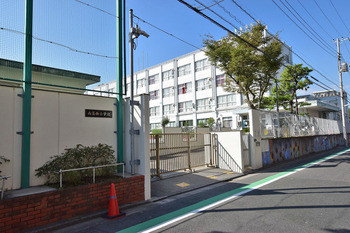 apartment 東京都葛飾区東金町１丁目27-6 オランジェテラスⅠ