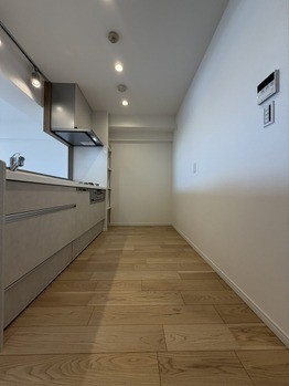 apartment 東京都葛飾区東金町１丁目27-6 オランジェテラスⅠ