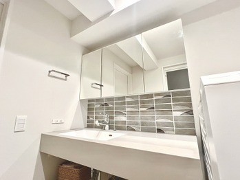 apartment 東京都葛飾区東金町１丁目27-6 オランジェテラスⅠ